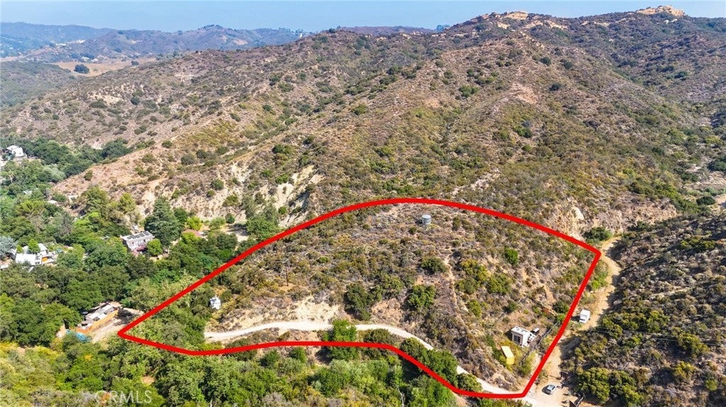 Photo of Listing #SR25236289