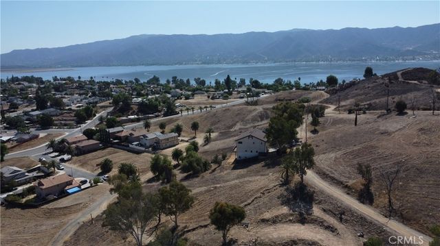Morton Avenue, Lake Elsinore