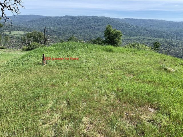 141 Gold Pan Court, Bangor