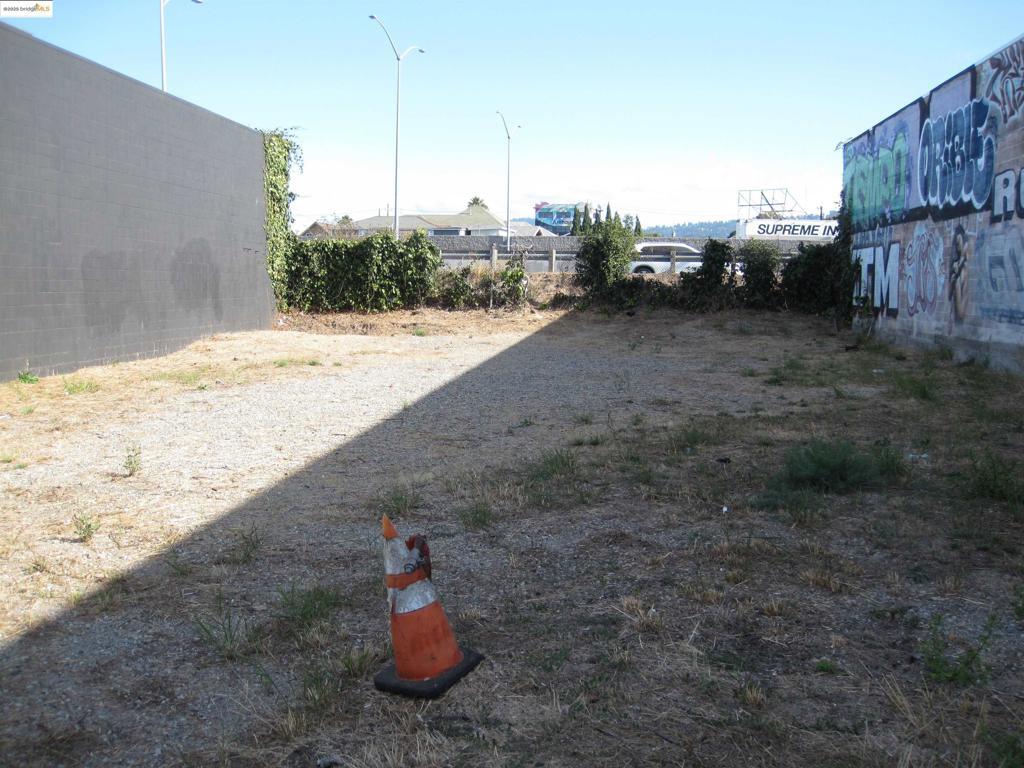 Photo of Listing #41114576