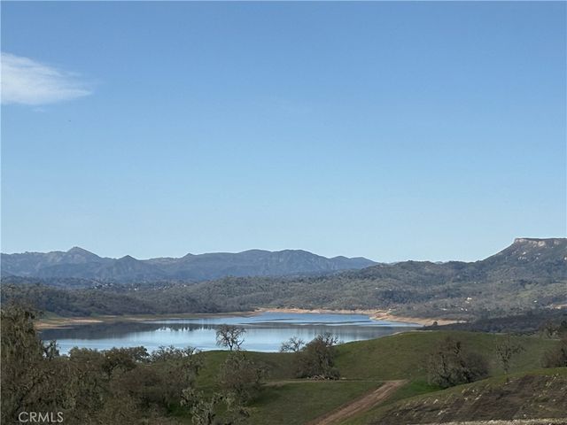 5003 Pretty Doe, Paso Robles