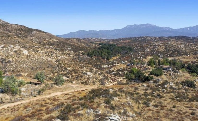 42190 Cactus Valley, Hemet