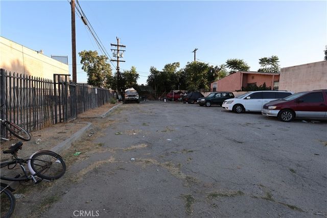 810 W 133rd, Compton