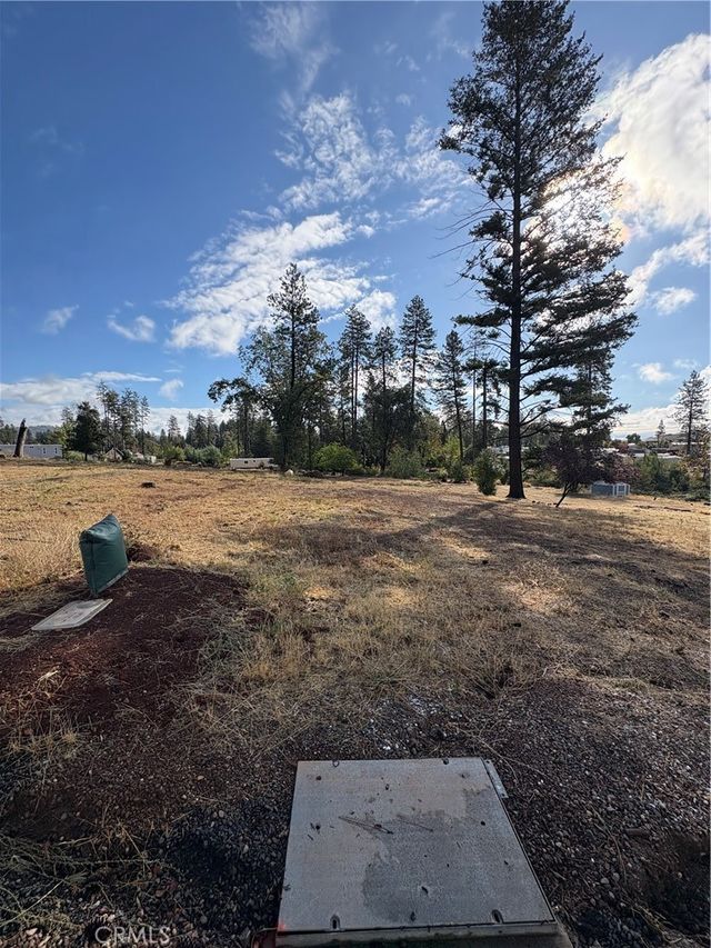 6346 Tabernacle, Paradise