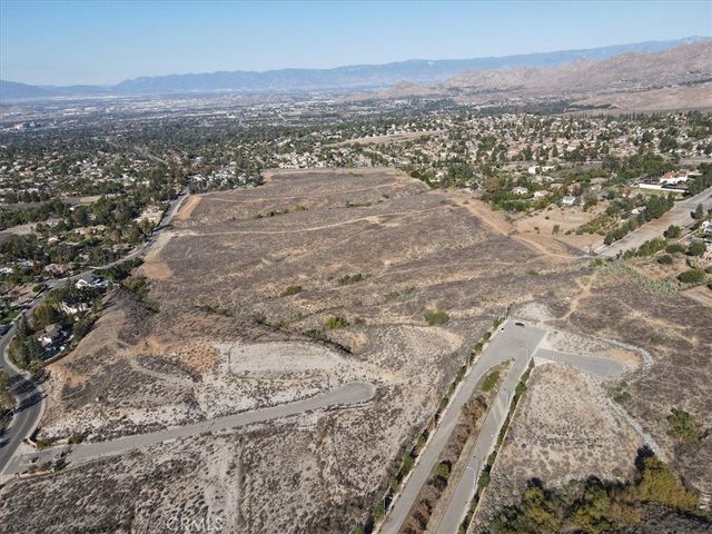 Via Vista Drive, Riverside