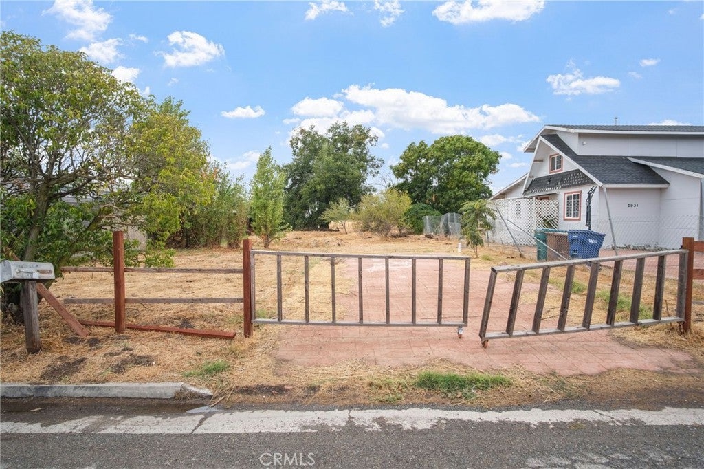 2923 Elm Avenue, Merced