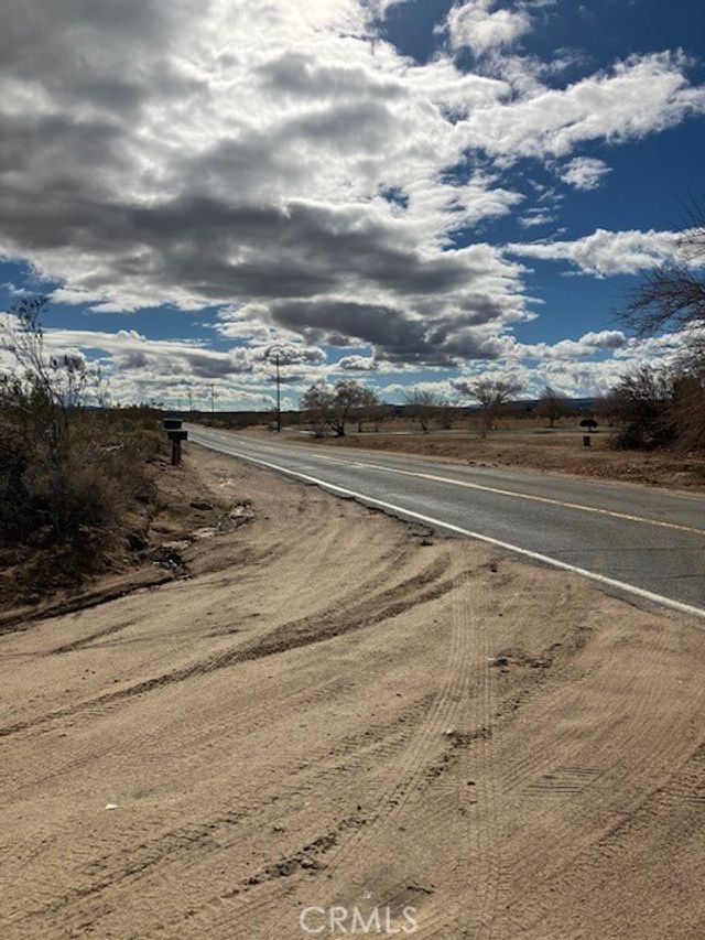 Belfield Boulevard, Landers