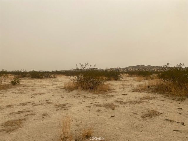(210e) Largo, Palmdale
