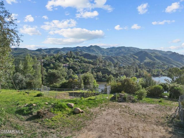2239 Pinecrest Road, Agoura Hills