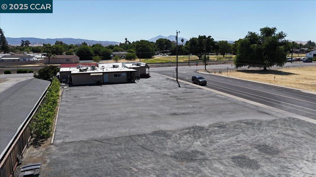 Photo of Listing #41115015