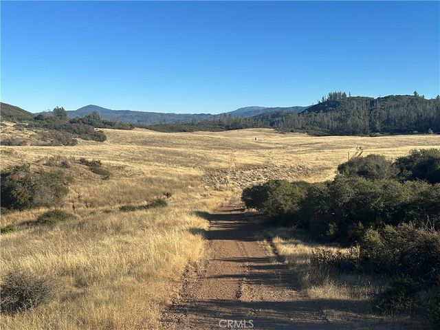 7408 Highland Springs Road, Lakeport