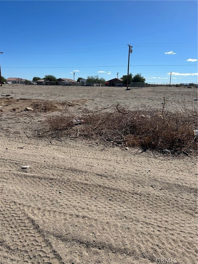 Penolope, Salton City