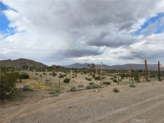 9036 Briar, Lucerne Valley