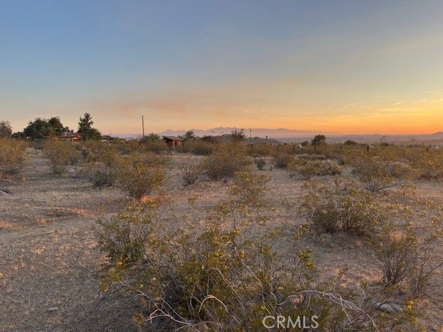 20 Old Mine, Apple Valley