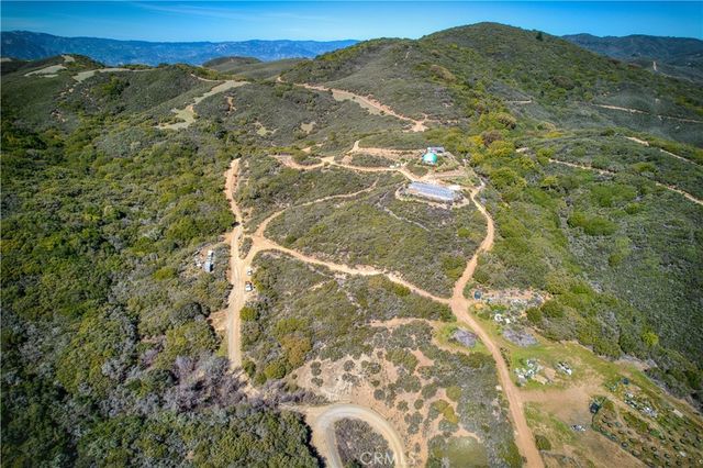 10625 Adobe Creek Road, Hopland