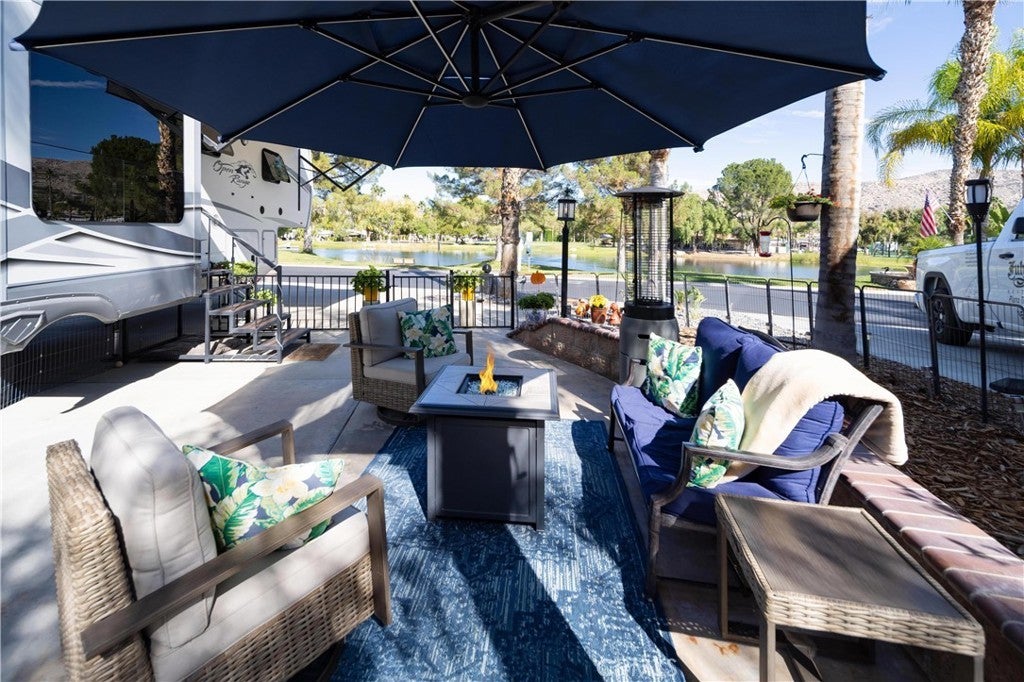 Photo of Listing #SW25242860