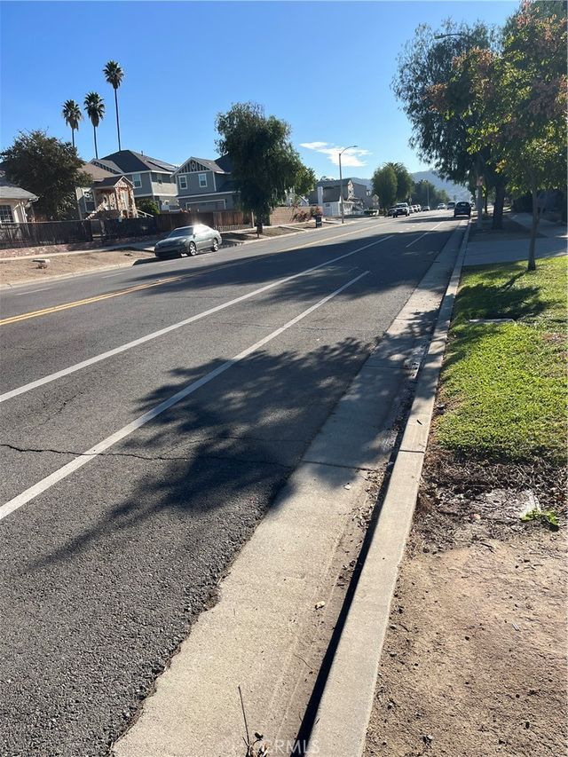Graham Ave, Lake Elsinore