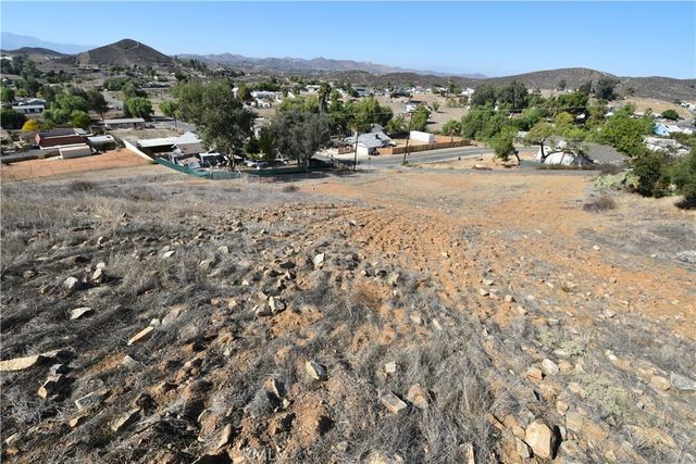 Johnson Lane, Lake Elsinore