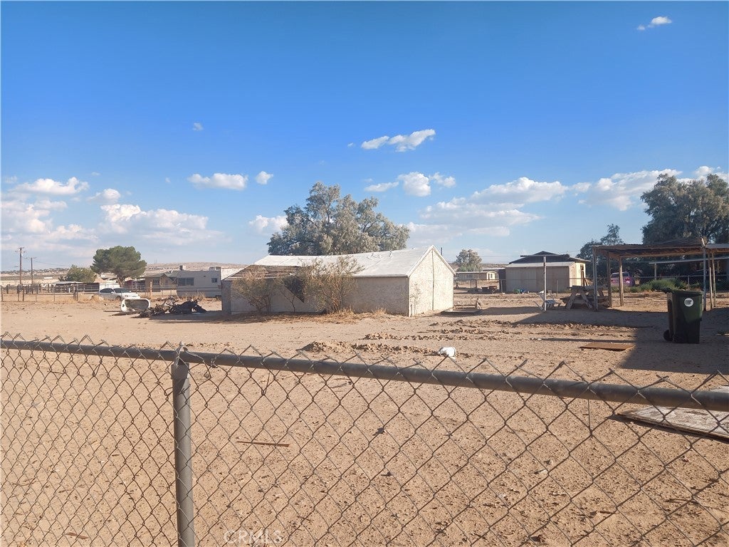 35241 Cedar Road, Barstow