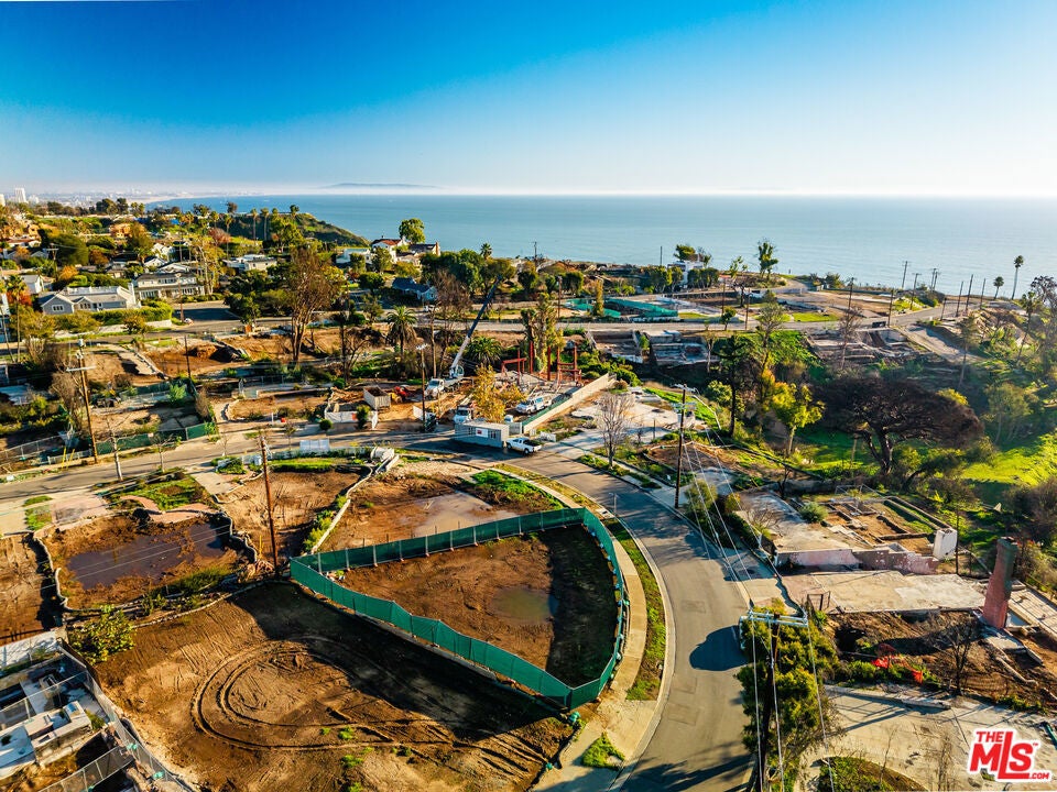 Photo of Listing #25574777