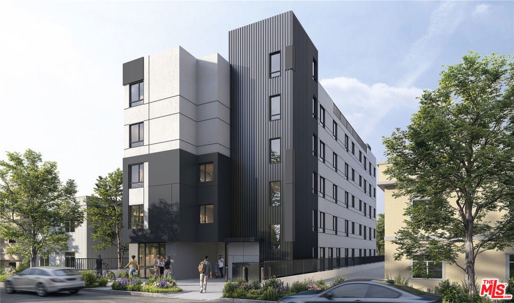 Photo of Listing #25607383