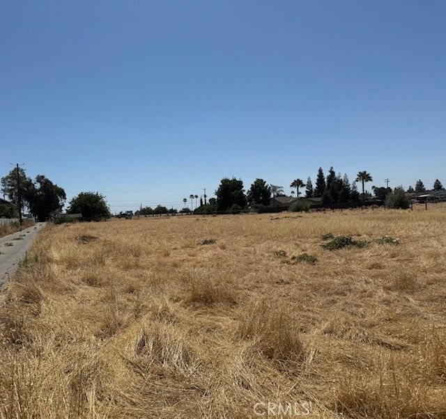 3207 N Valentine, Fresno