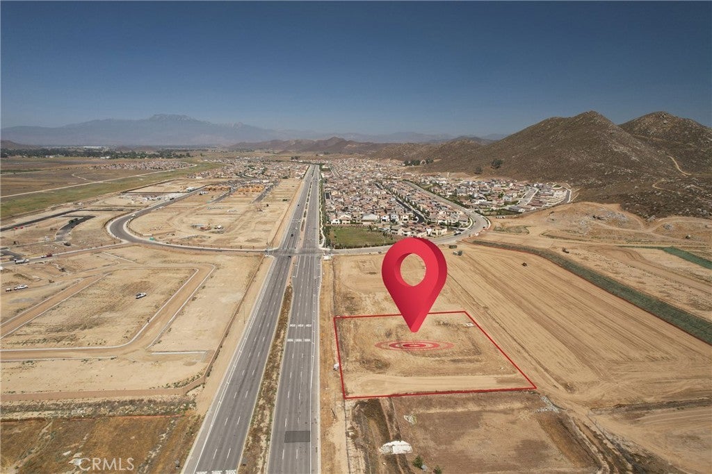 Photo of Listing #SW25245224