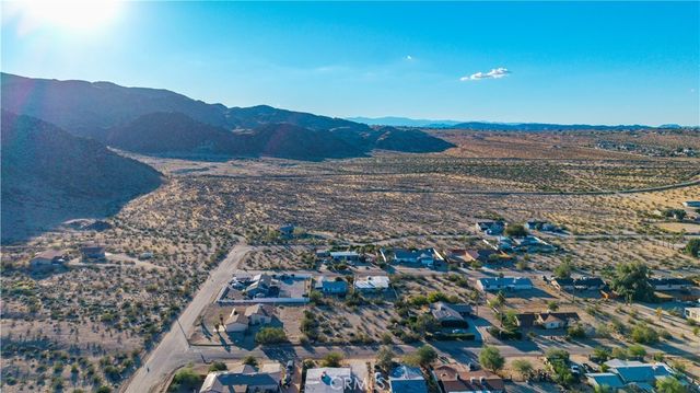 7062 Estrella Avenue, 29 Palms