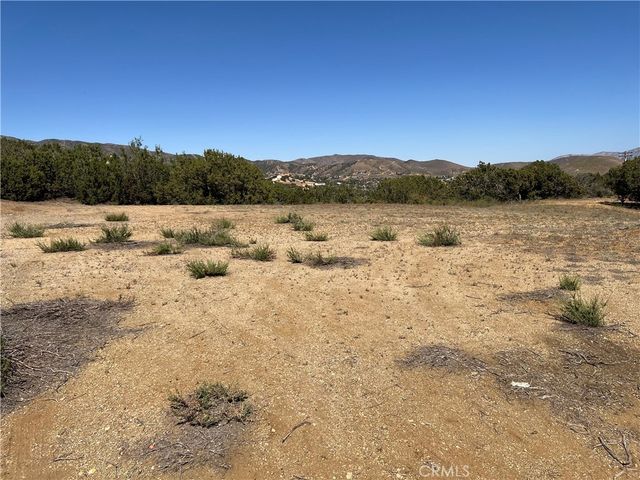 Vic Lampasas Rd Garlock, Acton