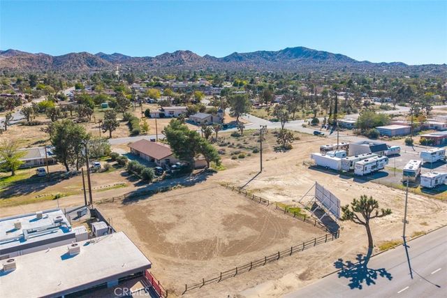 1122 Twentynine Palms, Yucca Valley