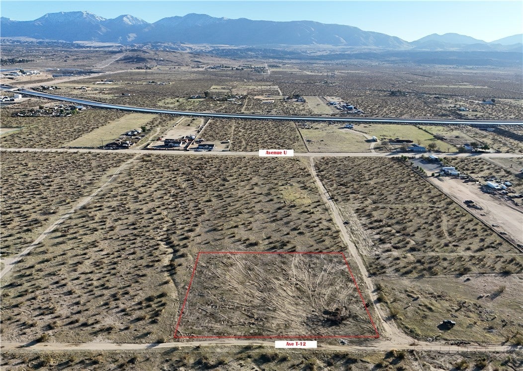 Photo of Listing #IV25249542