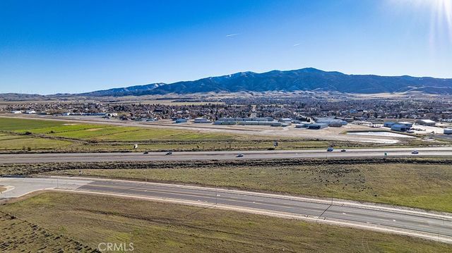8 Challenger, Tehachapi