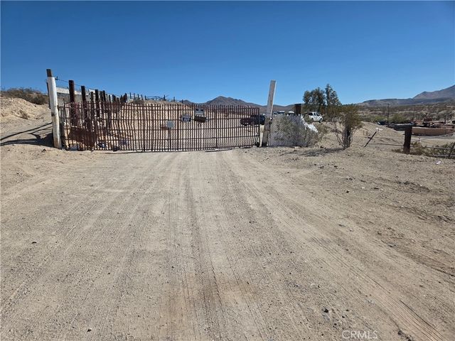 15411 Rattlesnake Gulch, Oro Grande