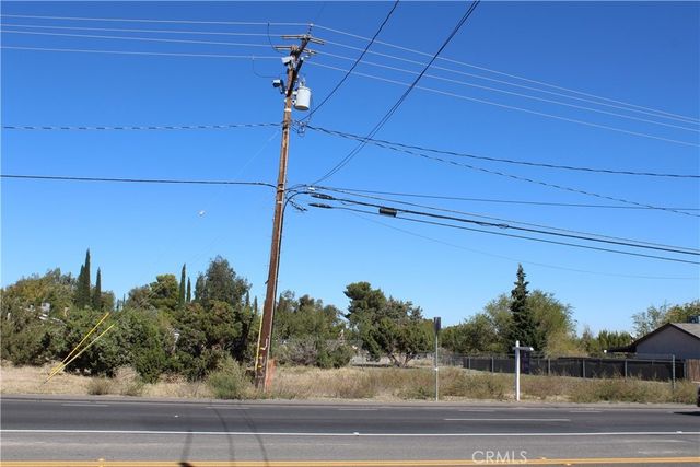 Ranchero Road, Hesperia