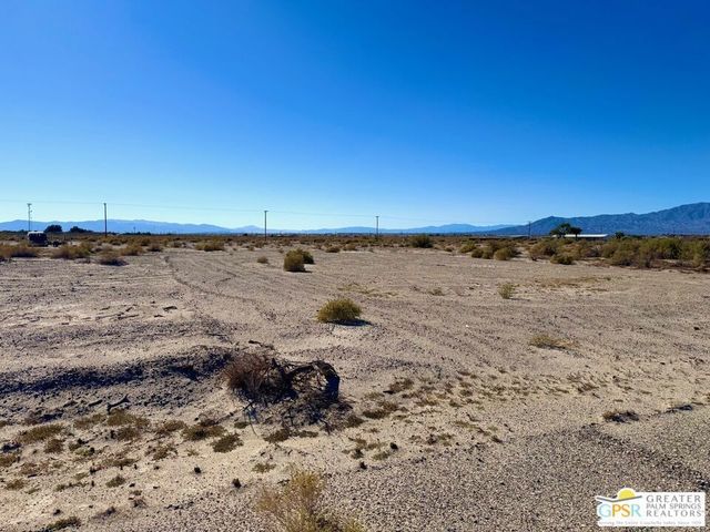 2215 La Brisa Court, Thermal