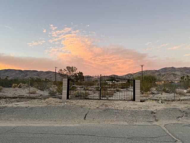 8th St, Desert Hot Springs