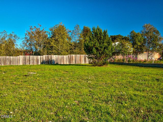 102 N Dana Street, Fort Bragg