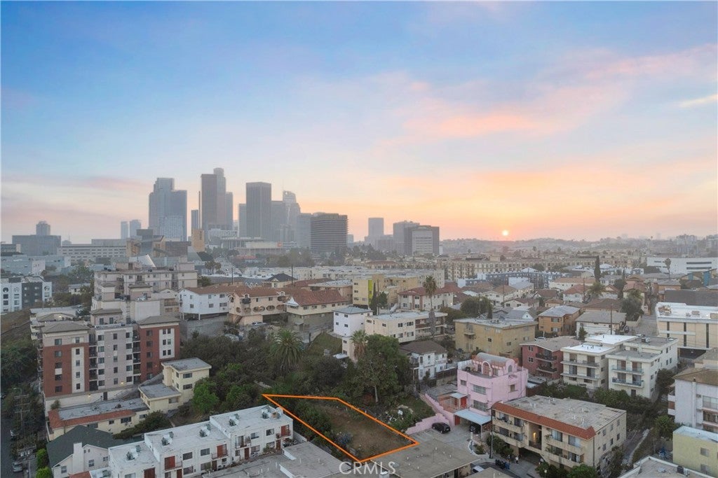 Photo of Listing #RS25253177