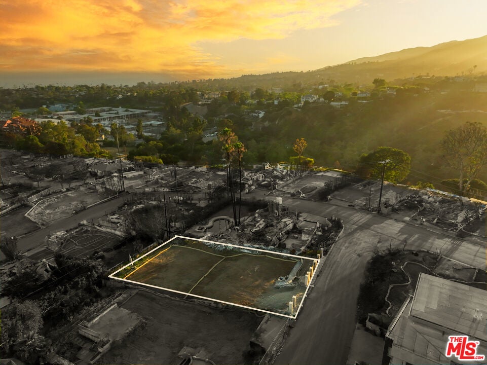 Photo of Listing #25614699