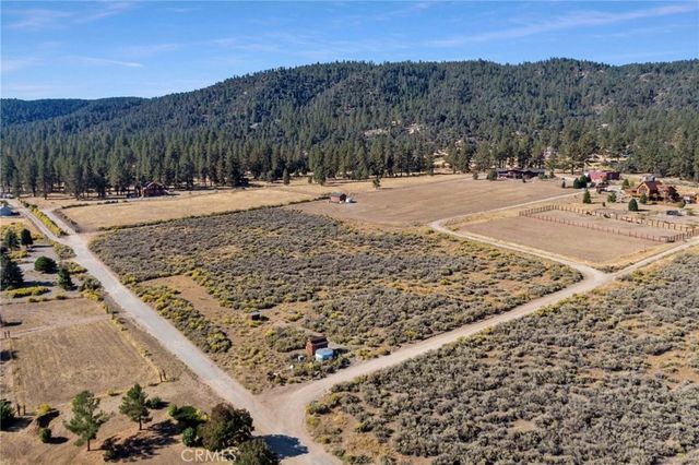1085 Dusty Trail, Frazier Park