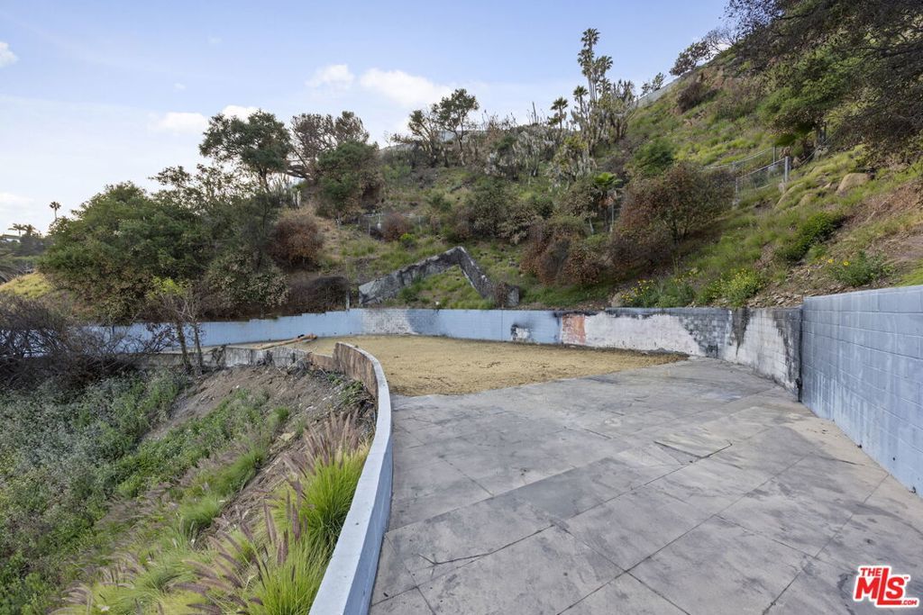 Photo of Listing #25616299