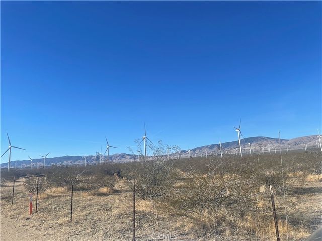 Irone Avenue, Rosamond