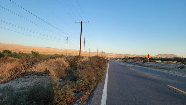 52nd Avenue, Coachella