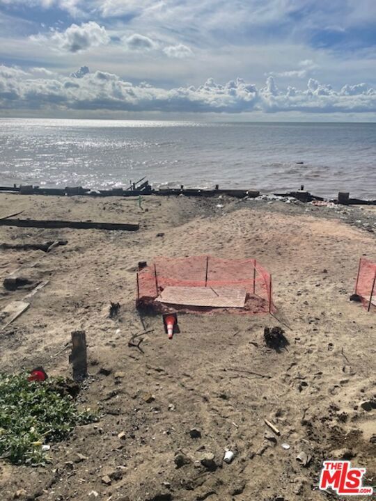 Photo of Listing #25621677