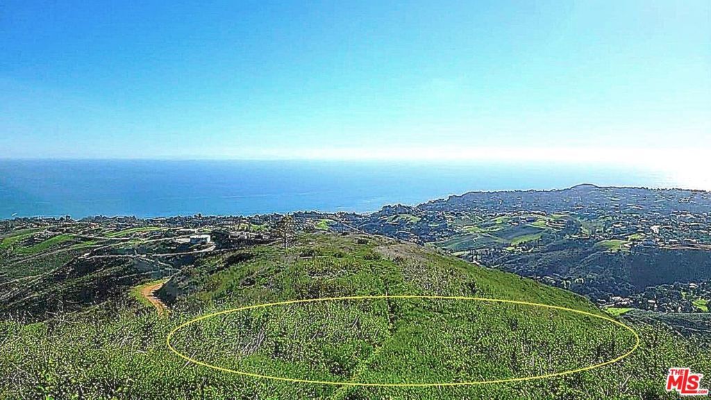 Photo of Listing #25623211