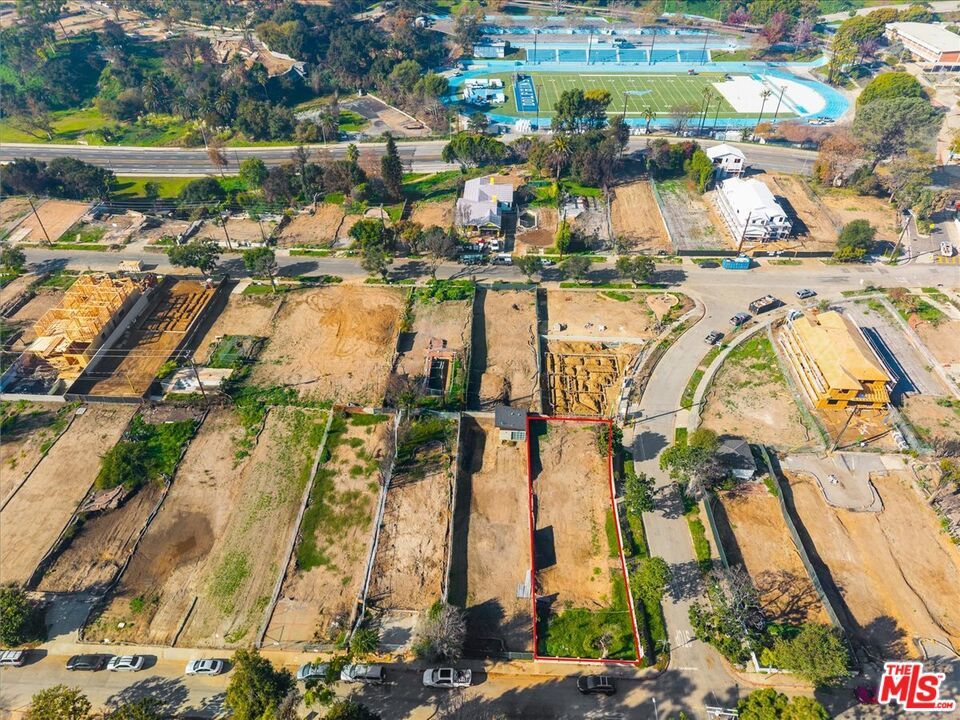 Photo of Listing #25621175