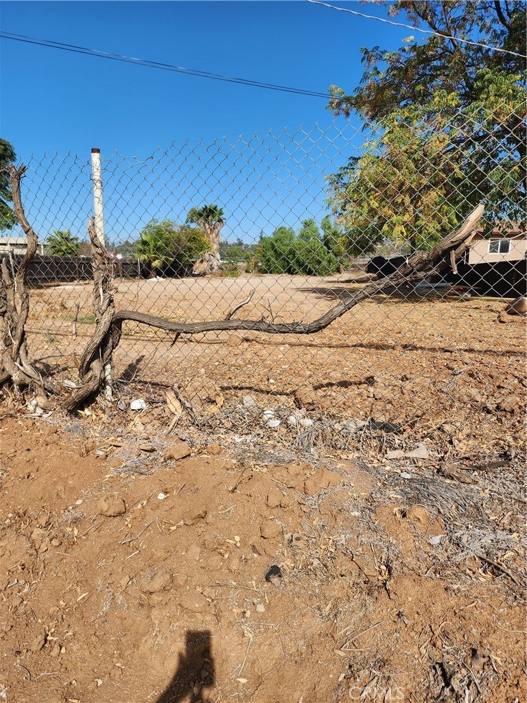 Photo of Listing #IV25272555