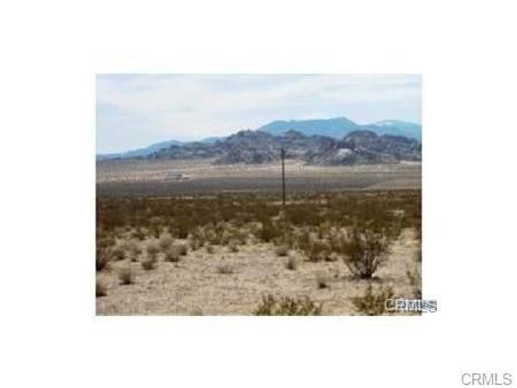 North Side, Lucerne Valley
