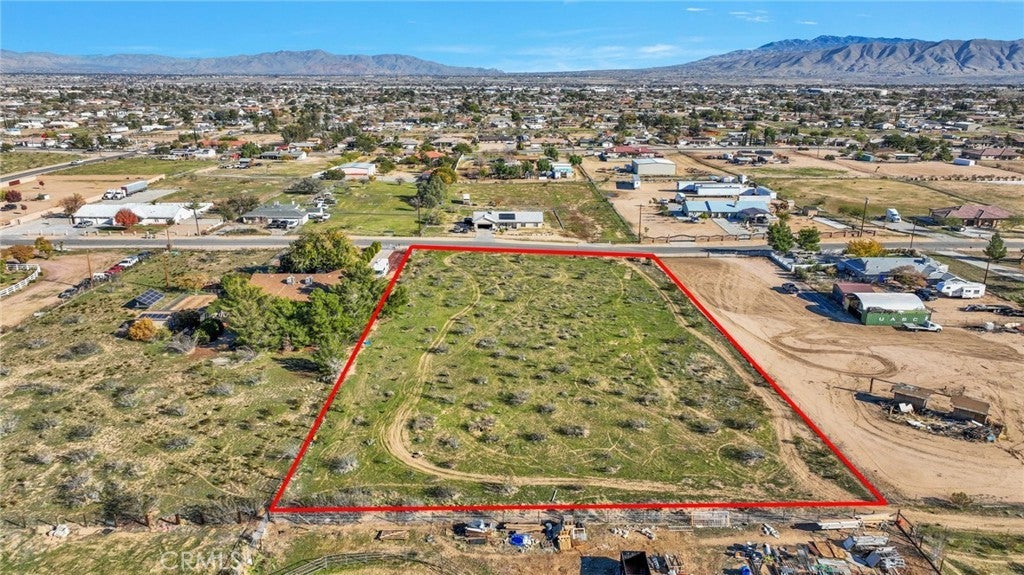 Photo of Listing #IV25276859