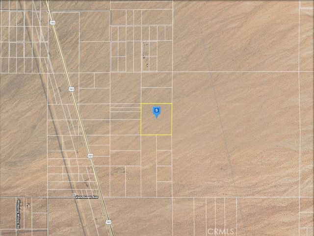 Hwy 395, Adelanto